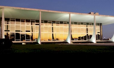 STF concede liberdade provisória a 137 denunciados