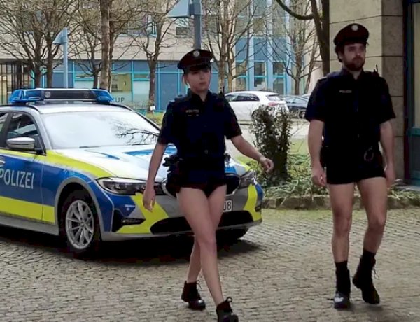 Sindicato da Polícia Alemã (DPolG) faz vídeo protestando contra escassez de uniformes