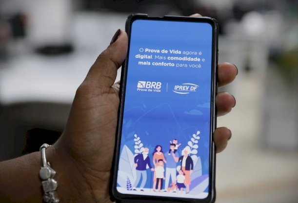 GDF chama aposentados e pensionistas nascidos em abril para Prova de vida